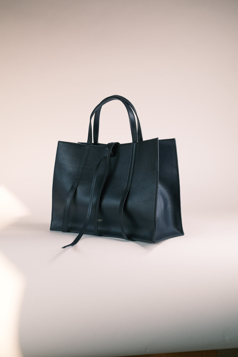 Elise Handbag Sapphire Blue