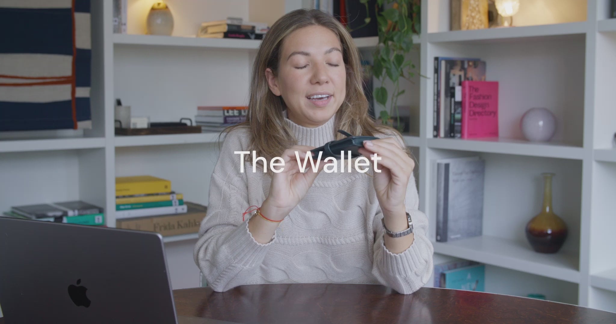 Wallet explanation on how to open it.